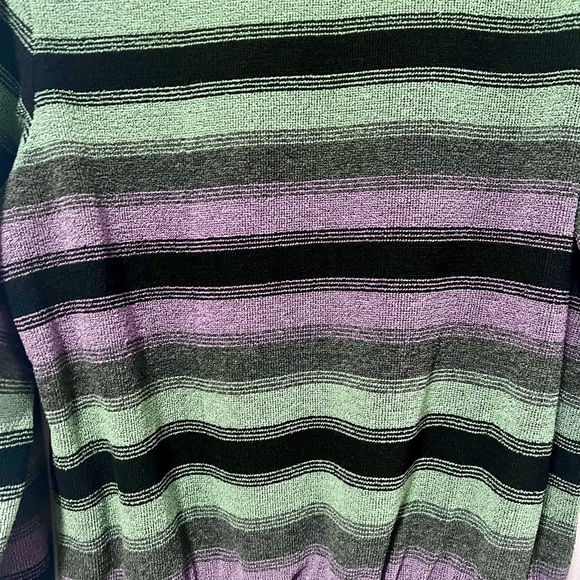 VINTAGE Alfred Dunner Green and Purple Crewneck Sweater MEDIUM - Picture 6 of 7